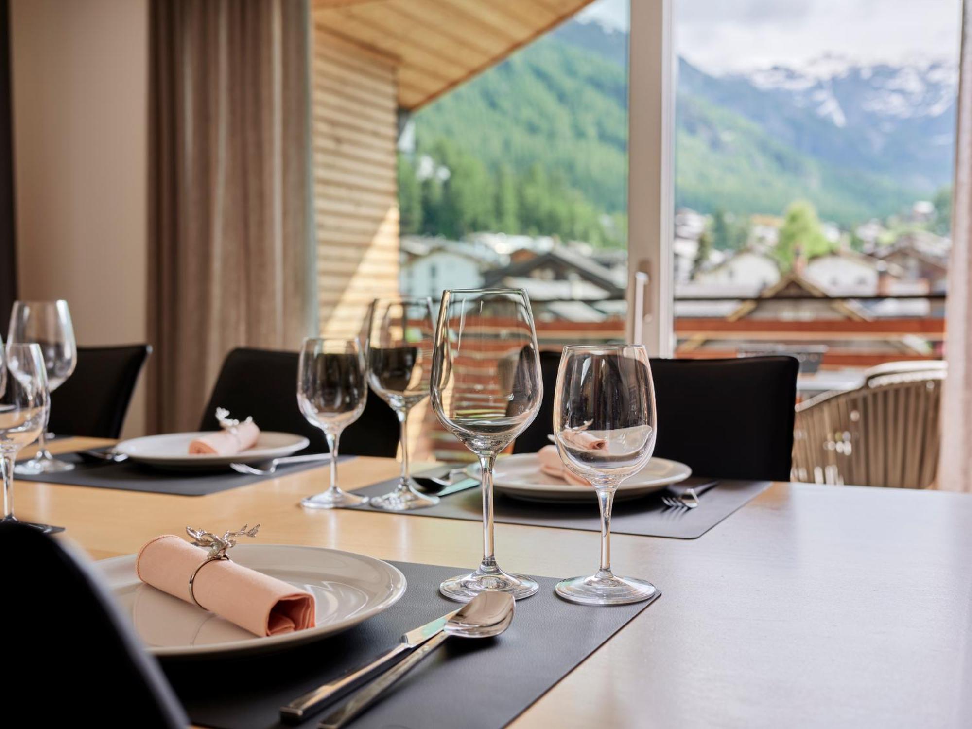 Ascot Penthouse 160 M2 Matterhorn View Apartman Zermatt Kültér fotó